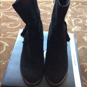 Dr Scholl Black booties 8.5M